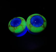Cargar imagen en el visor de la galería, Eyeball ear gauges/plugs