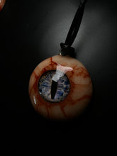 Cargar imagen en el visor de la galería, Eye Ball Necklace