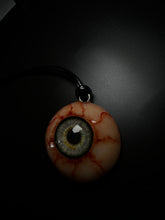 Cargar imagen en el visor de la galería, Eye Ball Necklace