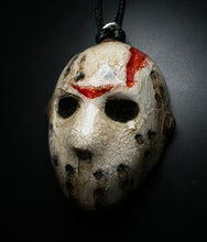 Cargar imagen en el visor de la galería, Friday the 13th Necklace