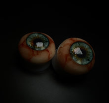 Cargar imagen en el visor de la galería, Eyeball ear gauges/plugs