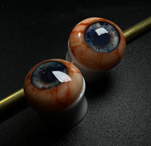 Cargar imagen en el visor de la galería, Eyeball ear gauges/plugs