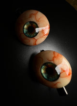 Загрузить изображение в средство просмотра галереи, Hair Clip Eye Ball Set of Two