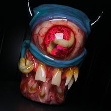 Cargar imagen en el visor de la galería, Worm Eye Shot Glass