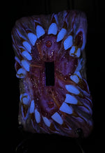 Cargar imagen en el visor de la galería, Teeth Light Switch Cover