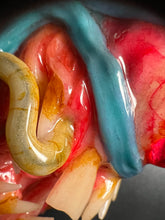 Cargar imagen en el visor de la galería, Worm Eye Shot Glass