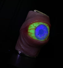 Cargar imagen en el visor de la galería, Mini Bic Creepy Eyeball Lighter Sleeve