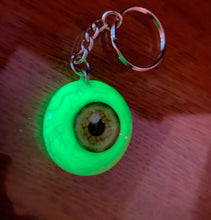 Cargar imagen en el visor de la galería, Eye Ball Key Chain