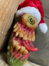 Cargar imagen en el visor de la galería, Creepy Christmas Horror Pickle