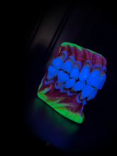 Cargar imagen en el visor de la galería, Tooth Fairy’s Dream Flip Top Lighter