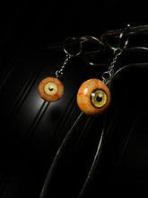 Cargar imagen en el visor de la galería, Eye Ball Key Chain