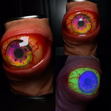 Cargar imagen en el visor de la galería, Mini Bic Creepy Eyeball Lighter Sleeve
