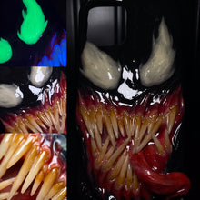 Cargar imagen en el visor de la galería, Symbiote inspired Venom Phone Case