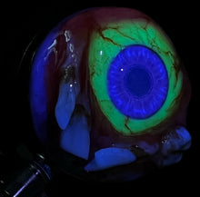 Cargar imagen en el visor de la galería, Creepy Face  ID Badge/Key Holder