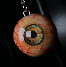 Cargar imagen en el visor de la galería, Eye Ball Key Chain