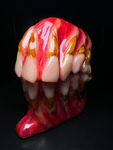 Cargar imagen en el visor de la galería, Tooth Fairy’s Dream Flip Top Lighter