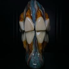 Cargar imagen en el visor de la galería, Tooth Fairy’s Dream Flip Top Lighter