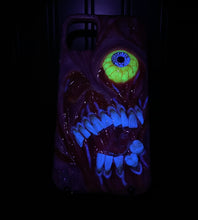 Cargar imagen en el visor de la galería, Vertical Monster Phone Case Artist Choice