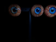 Cargar imagen en el visor de la galería, Eye Ball Necklace