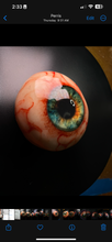 Cargar imagen en el visor de la galería, Gross Eyeball Phone Grip Swappable