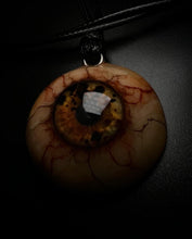 Cargar imagen en el visor de la galería, Eye Ball Key Chain
