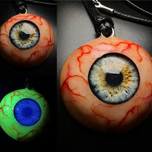 Cargar imagen en el visor de la galería, Eye Ball Necklace