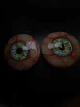 Load image into Gallery viewer, Eyeball ear gauges/plugs
