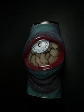 画像をギャラリービューアに読み込む, Here’s looking at you lighter sleeve
