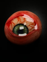 Cargar imagen en el visor de la galería, Eyeball with eyelid Phone Grip

