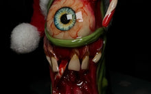 Загрузить изображение в средство просмотра галереи, Creepy Christmas Horror Pickle
